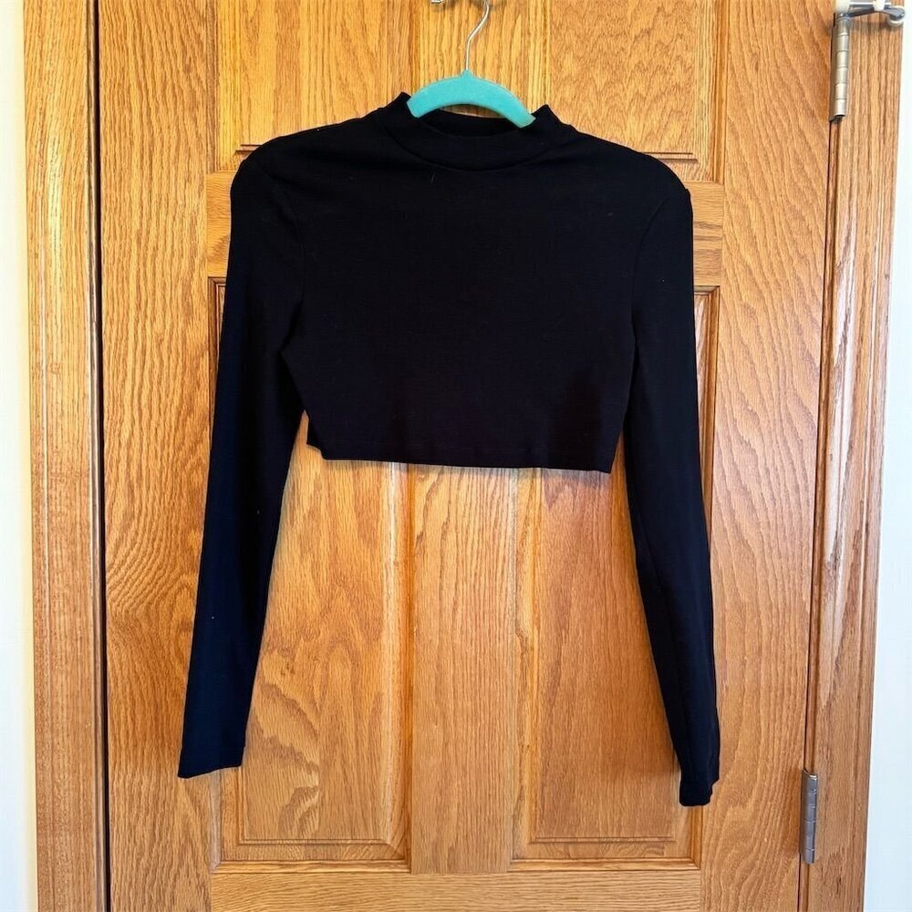 SHEIN Women's Black Mock Neck Long Sleeve Crop Top Size M Casual